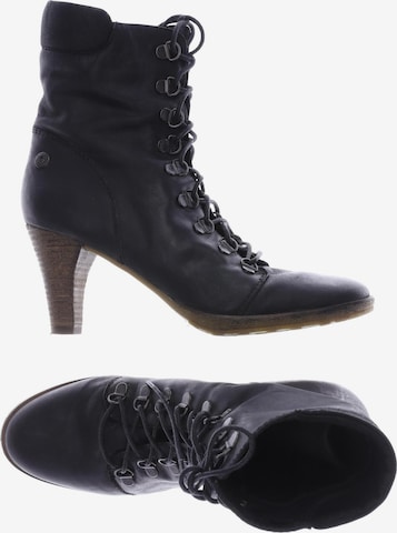 SPM Dress Boots in 39 in Black: front