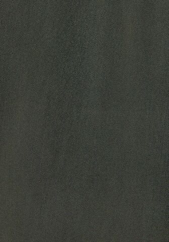 LASCANA Blouse in Green