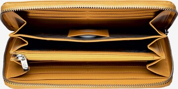 GOLDEN HEAD Wallet 'Madrid ' in Yellow