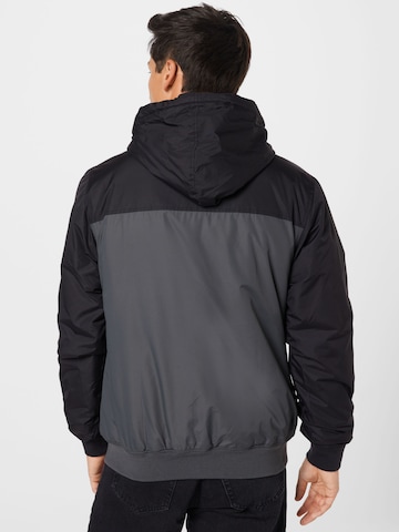 Iriedaily Between-Season Jacket in Black