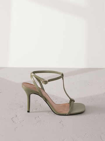 Next Sandalen met riem 'Signature Premium' in Groen