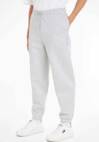 Tommy Jeans Tapered Hose in Grau: predná strana