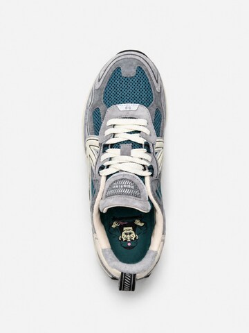 Kaotiko Sneakers laag 'Vancouver Tech' in Grijs