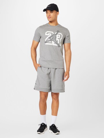Jordan T-Shirt 'FLT ESS' in Grau