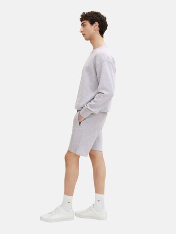 TOM TAILOR DENIM Regular Shorts in Grau