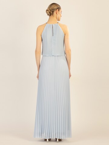 APART Kleid in Blau