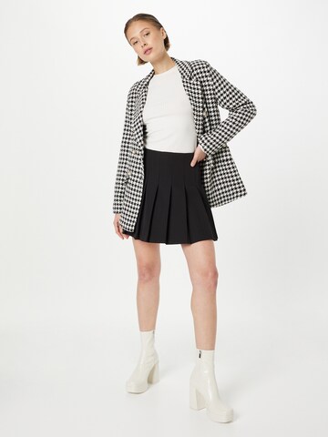Hailys Blazer 'Dalia' in Schwarz