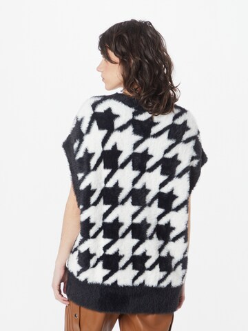 ADIDAS ORIGINALS Sweater 'Houndstooth' in Black