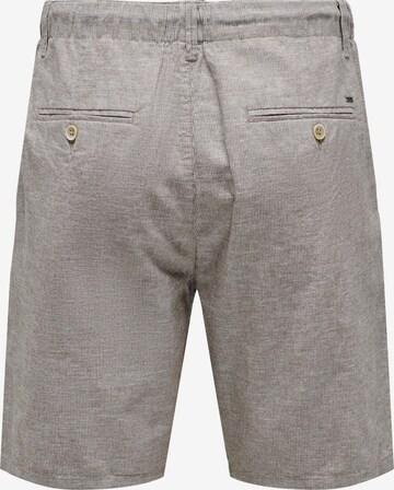 Only & Sons Regular Pleat-Front Pants 'Leo' in Brown