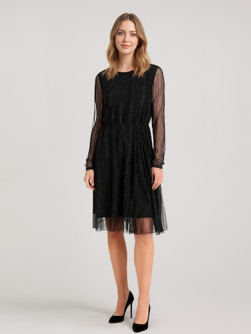 LapaPlus Kleid in Schwarz