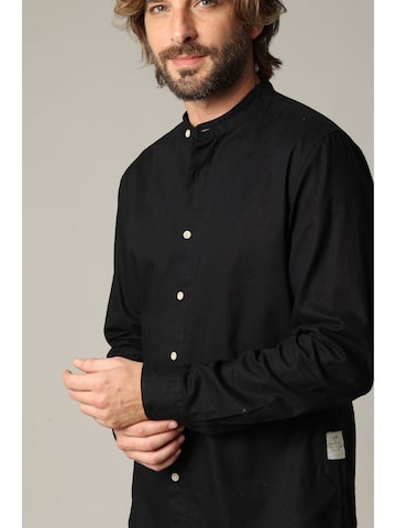 Coupe regular Chemise 'Smithy' Deeluxe en noir