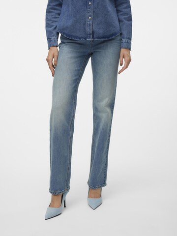 VERO MODA Regular Jeans in Blauw: voorkant