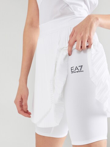 EA7 Emporio Armani - Vestido deportivo en blanco