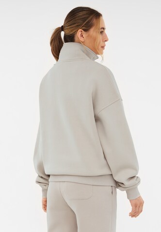 Johnny Urban Sweatshirt 'Cooper' in Beige