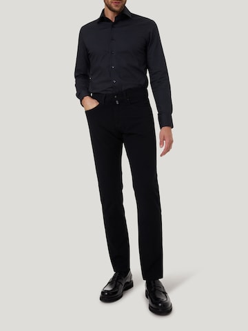 PIERRE CARDIN Slimfit Hose Lyon tapered in Slim Fit in Schwarz