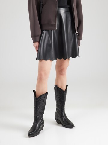 Gonna 'Mila' di ABOUT YOU in nero: frontale