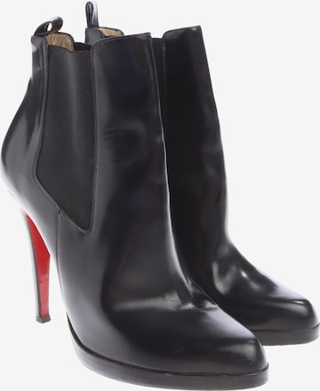 Christian Louboutin Stiefeletten 39,5 in Schwarz: Vorderseite