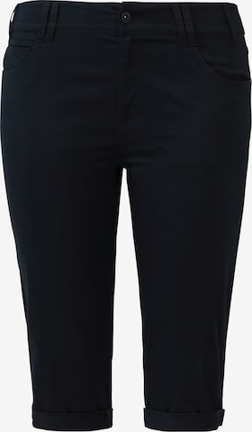 Coupe slim Pantalon QS en noir : devant