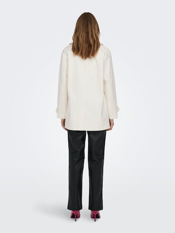 Manteau mi-saison 'INGRID' ONLY en blanc