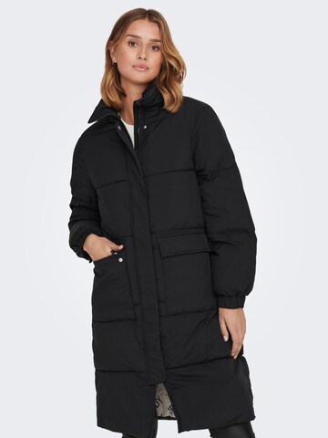 Manteau d’hiver JDY en noir : devant