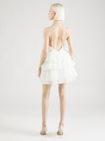 True Decadence Cocktail dress in White