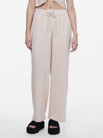 Loosefit Pantalon 'MASTINA' PIECES en beige : devant