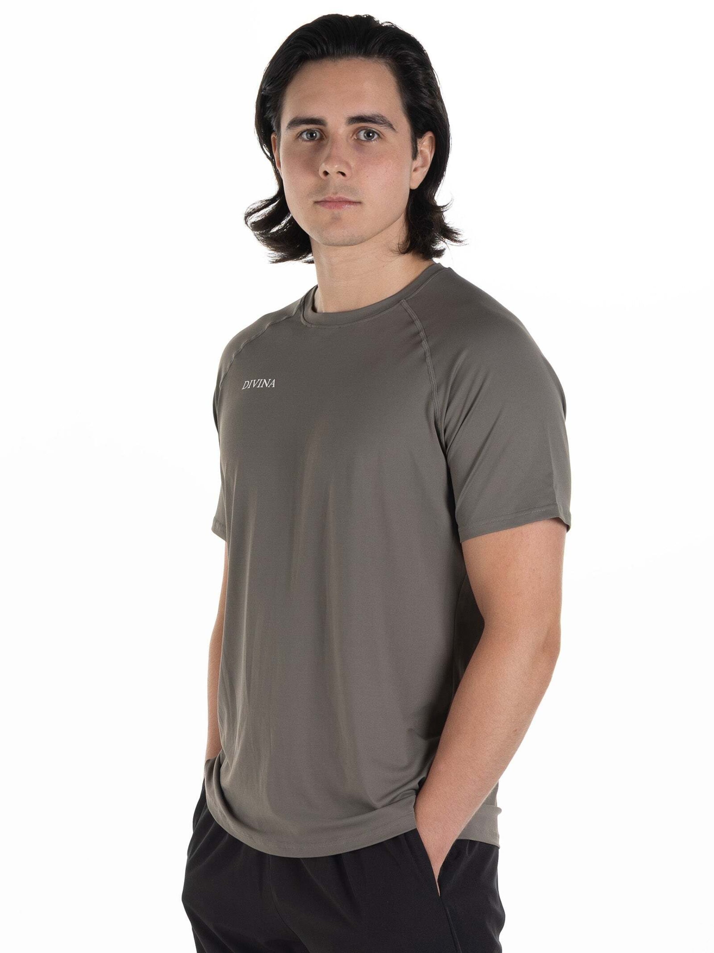 Maglia funzionale 'Raw' di Divina in marrone