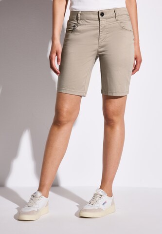 STREET ONE Slim fit Pants 'Bermuda' in Grey: front