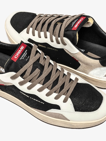 Sneaker bassa 'Chelsea' di Crime London in nero