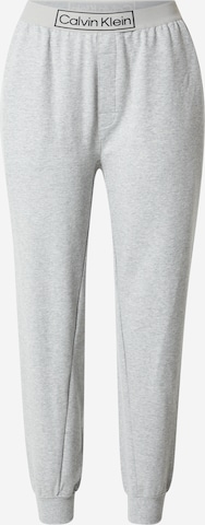 Calvin Klein UnderwearTapered Pidžama hlače - siva boja: prednji dio