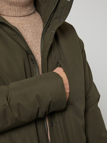 DAN FOX APPAREL Winter coat 'Mailo' in Green