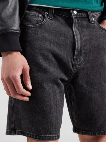 HOLLISTER Loosefit Jeans i sort