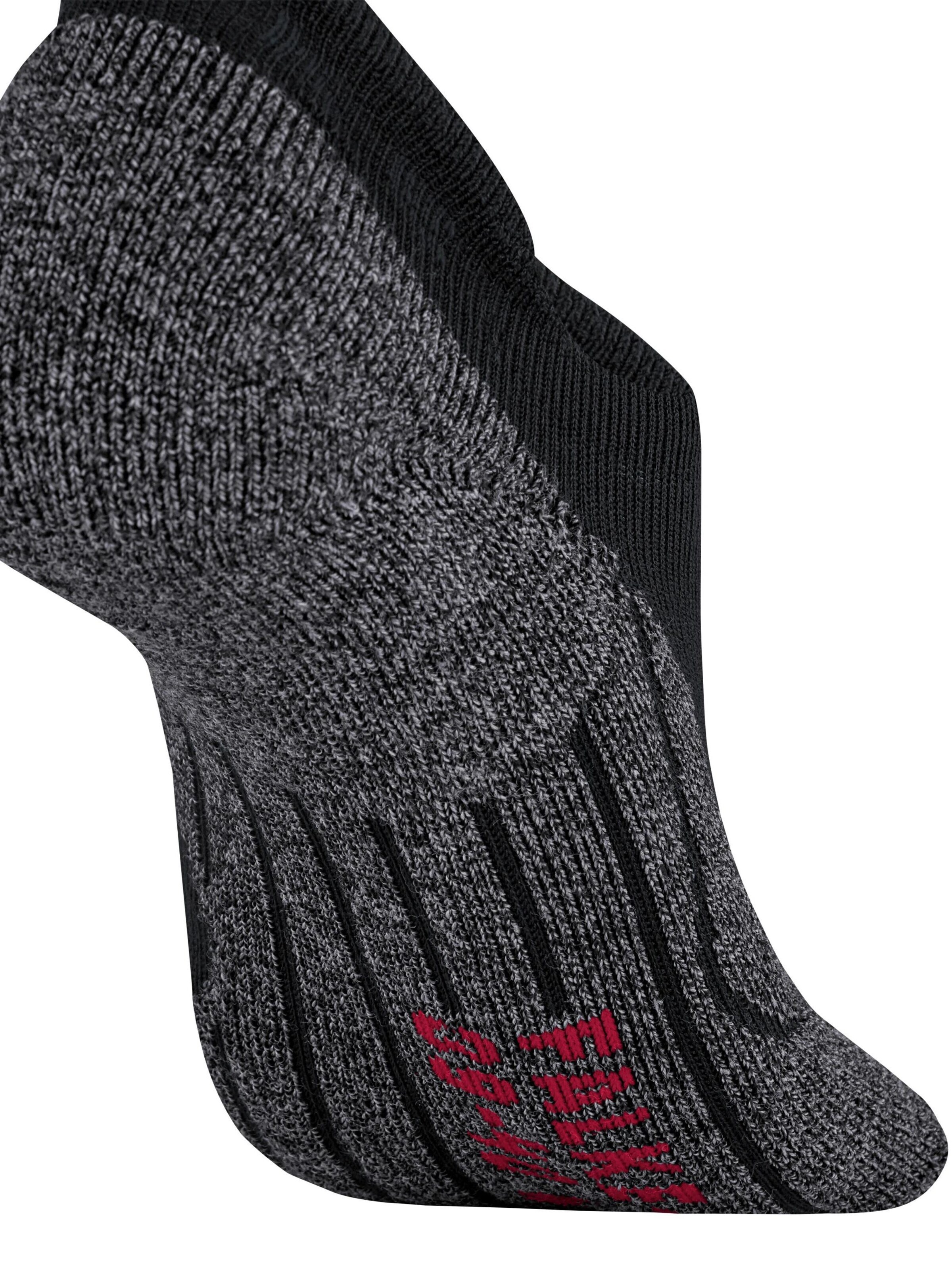 FALKE Athletic Socks 'RU3 Comfort Invisible' in Black