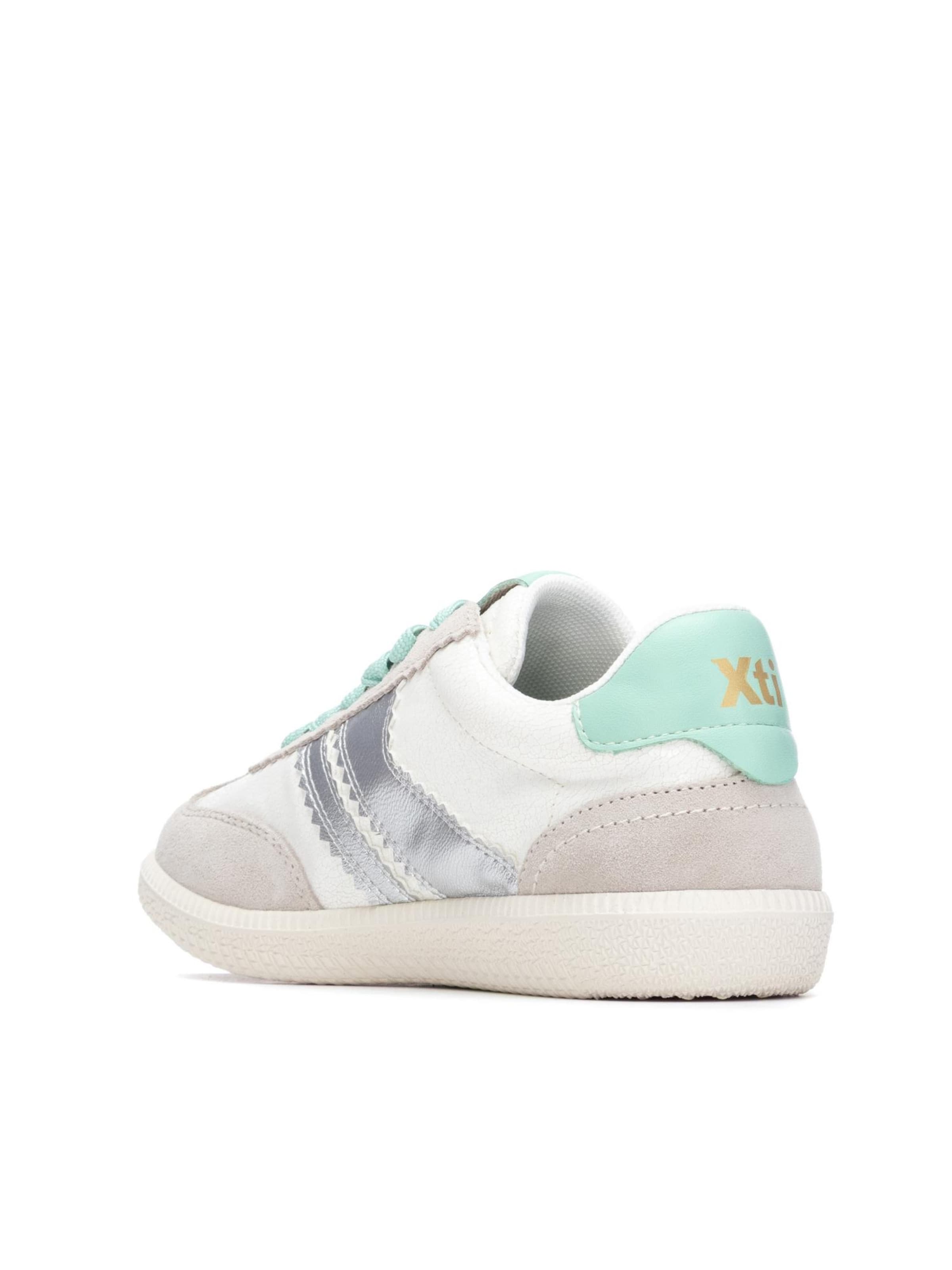 Xti Sneakers in Blue