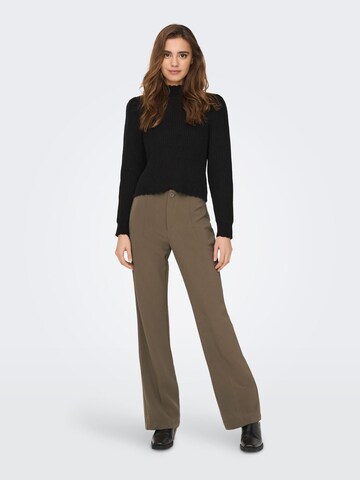 ONLY Flared Pleated Pants 'LIZZO' in Brown
