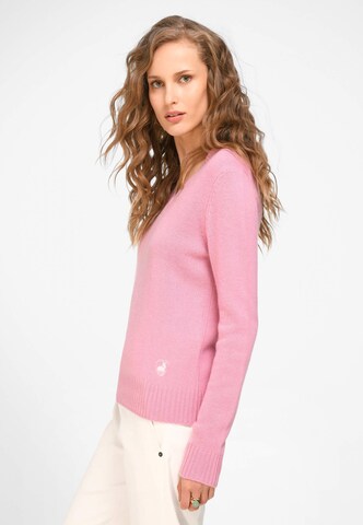 include Sweater in Pink