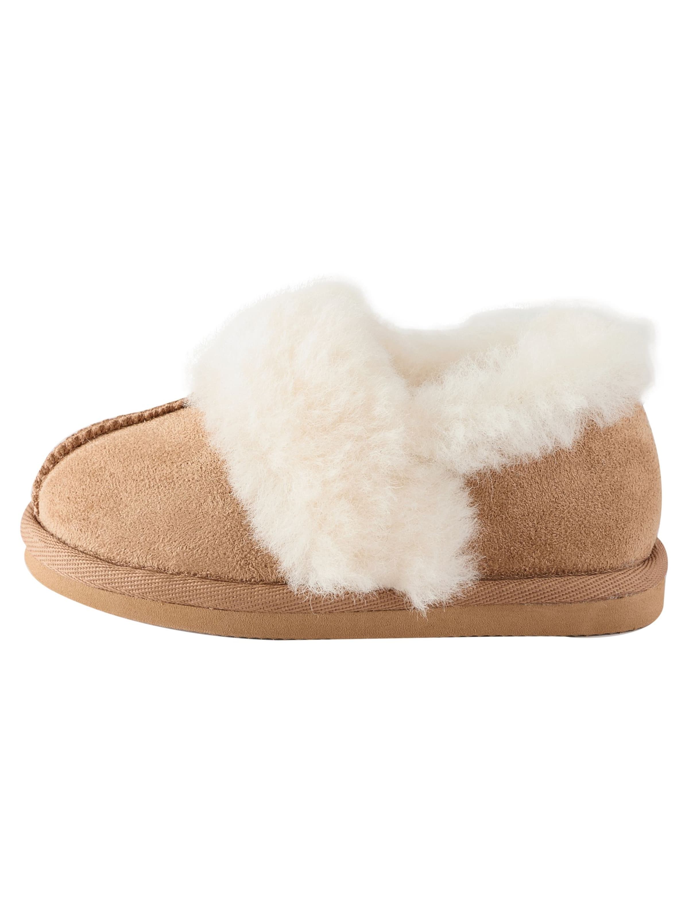 Next Ниски обувки в кафяво: отпред