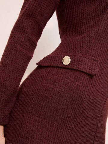 Friends Like These Klänning i röd