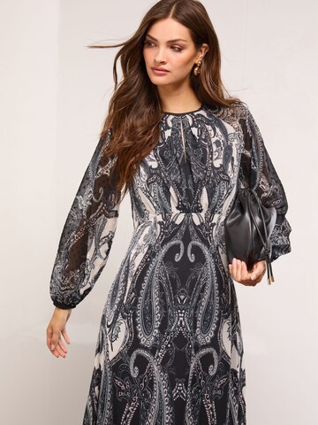 Lipsy Mekko värissä musta