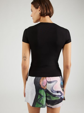 Gina Tricot T-Shirt in Schwarz
