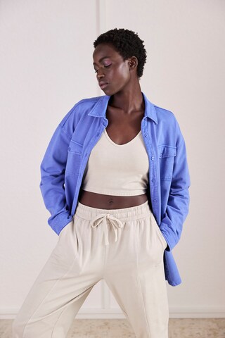 Camicia da donna di BUFFALO in blu: frontale