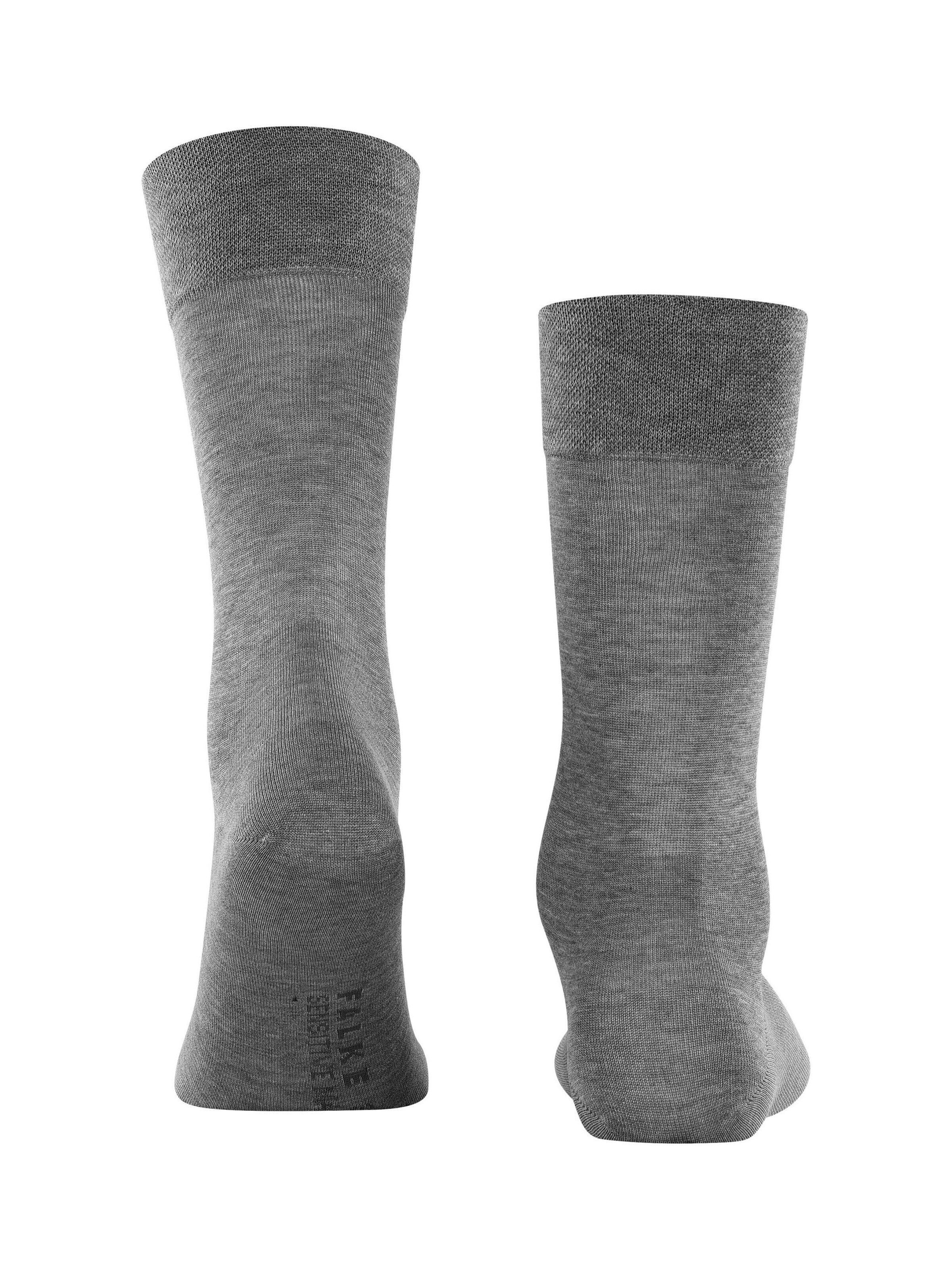 FALKE Socken 'Sensitive Malaga'‌‌‌‌‌‌‌‌‌‌ in Grau