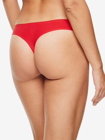 Chantelle Thong in Red