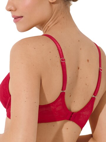 Lisca T-shirt Bra 'Evelyn' in Red
