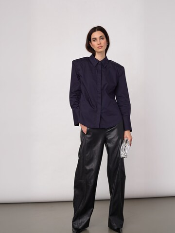 Maglietta ' SannaCC ' di co'couture in blu: frontale