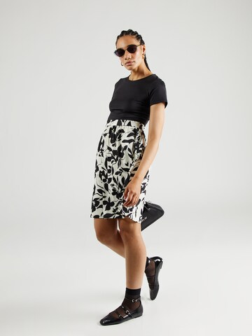 ABOUT YOU Kleid 'Hellena' in Schwarz