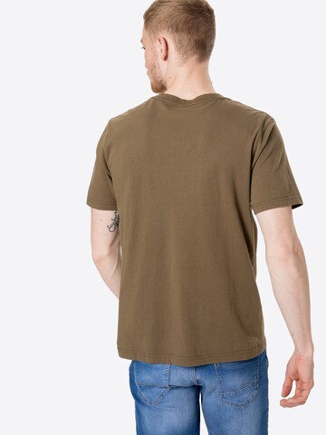 Tricou de la American Eagle pe verde