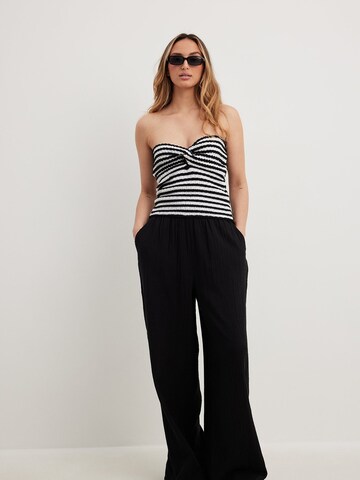 NA-KD Wide leg Pants in Black