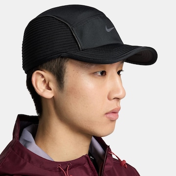 NIKE Sportcap in Schwarz