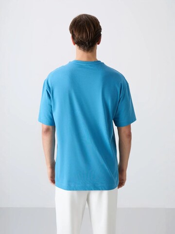 Tommy Life - Camisa em azul